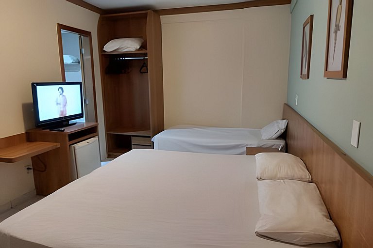 Suíte Golden Dolphin Roberto Imóveis