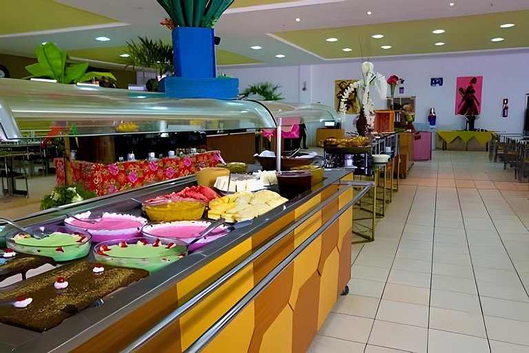 Suíte Golden Dolphin Roberto Imóveis