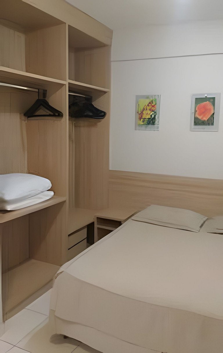 Flat Golden Express Roberto Imoveis