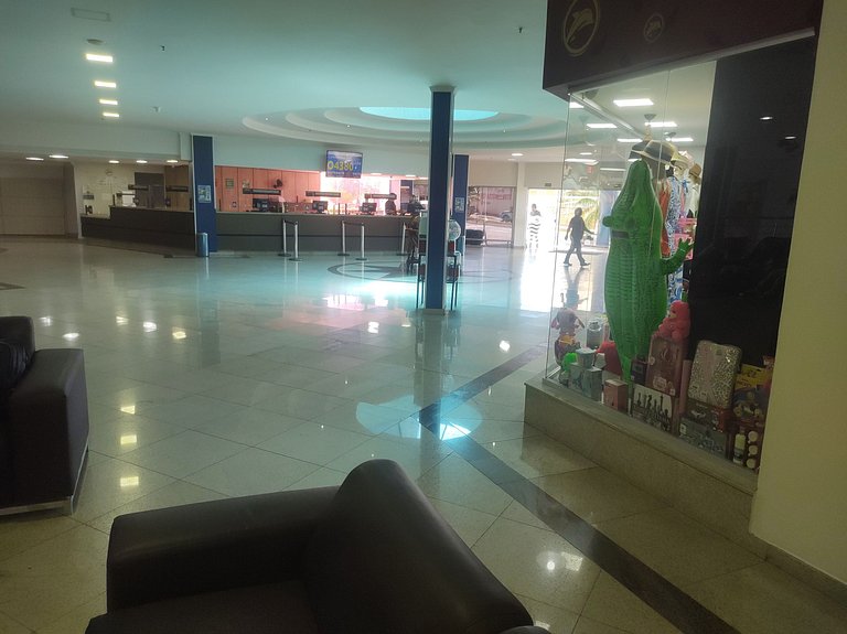 Flat de 2 qtos Golden Dolphin Roberto imoveis