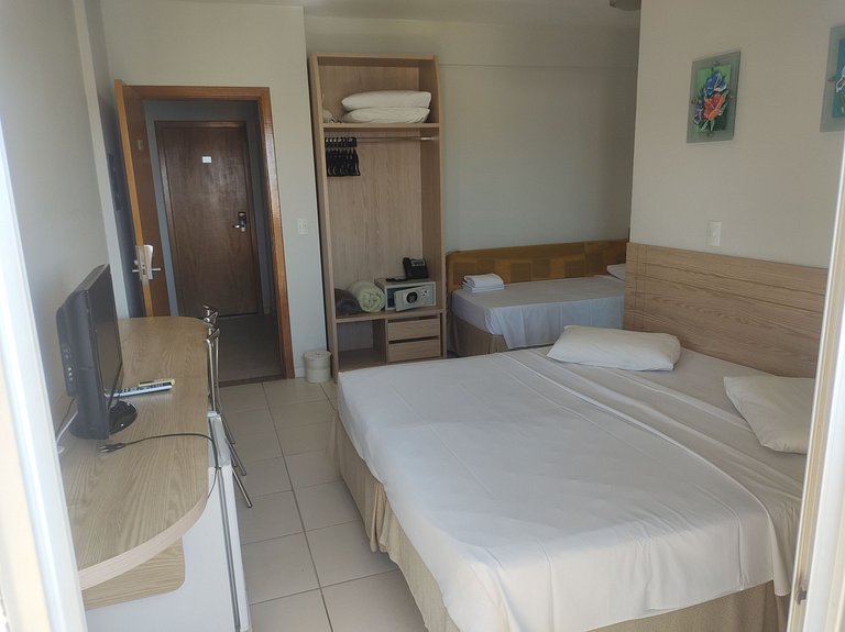 Suite Express Golden dolphin