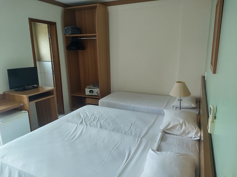 Suíte GD Grand Hotel Roberto Imoveis