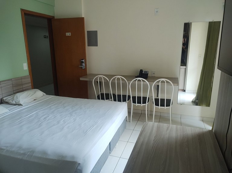 Suíte GD Grand Hotel Roberto Imoveis